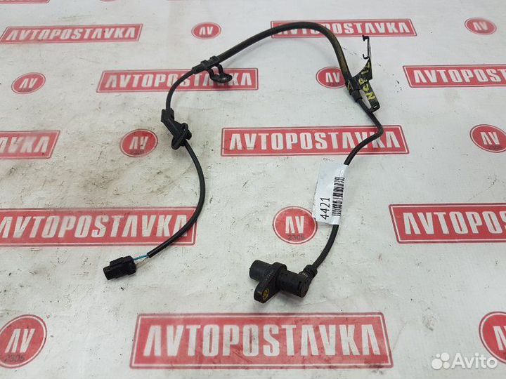 Датчик ABS передний правый Toyota Platz NCP12