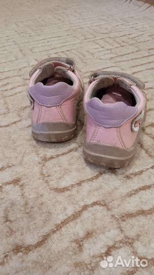 Ботинки осенние 25