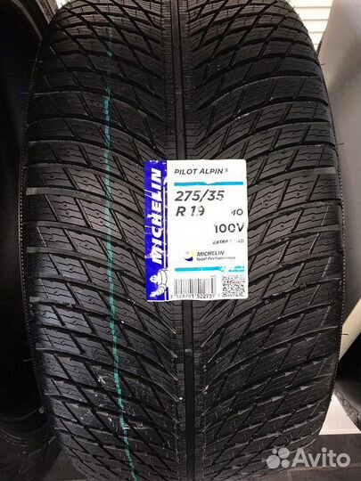 Michelin Pilot Alpin 5 215/40 R18