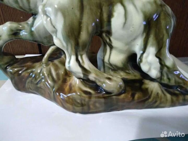 Собака с дичью