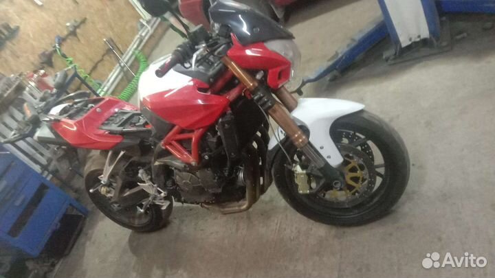 Benelli 600
