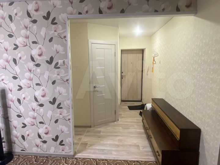 2-к. квартира, 43 м², 1/5 эт.