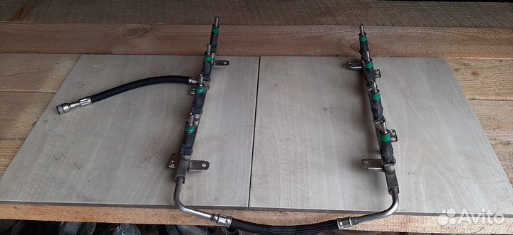 Топливная рампа с форсунками N62 BMW 7-Series E65