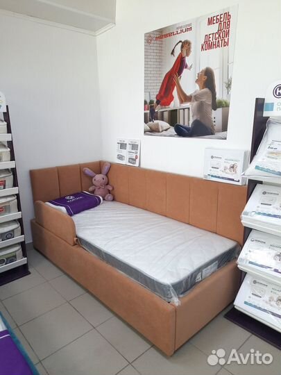 Кровать для детской Мягкая спинка