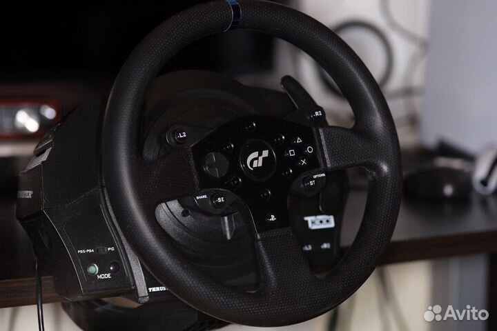 Руль thrustmaster t300