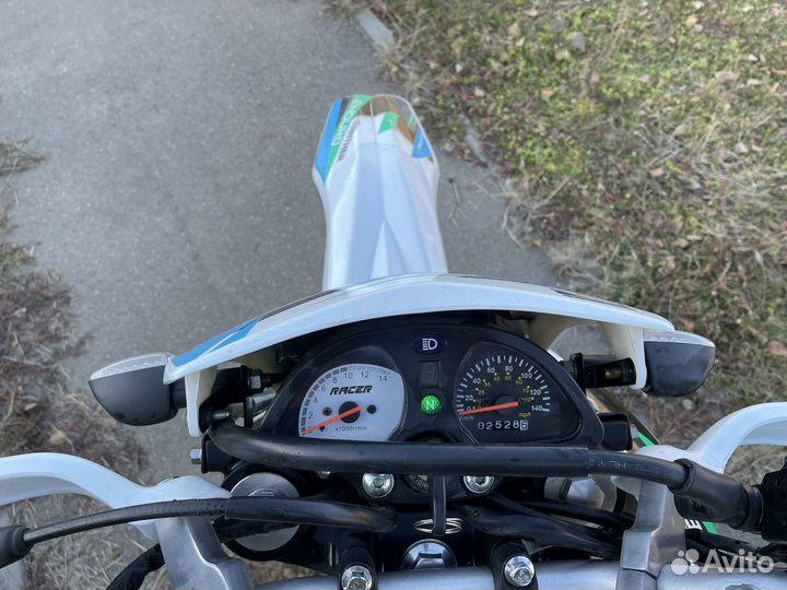 Продам мотоцикл Racer panther 250