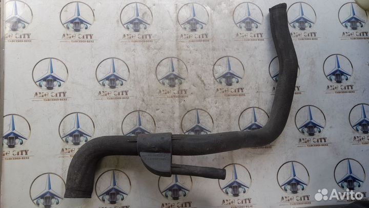 Патрубок радиатора нижний A6385012082 Мерседес