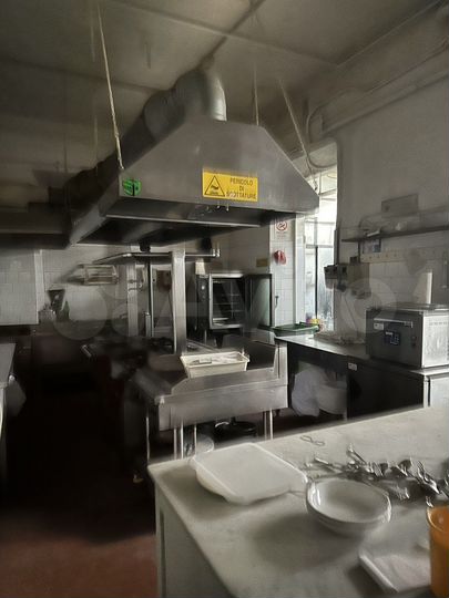 Гостиница 1500 м² (Италия)
