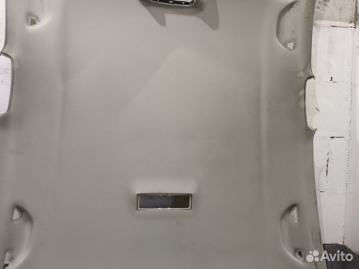 Потолок оригинал для Volkswagen Jetta 6 целый