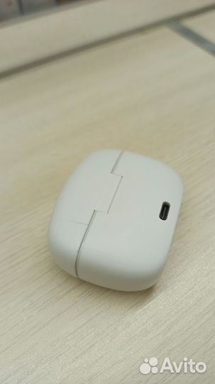 Беспроводные наушники JBL