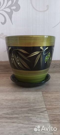 Керамический цветочный горшок