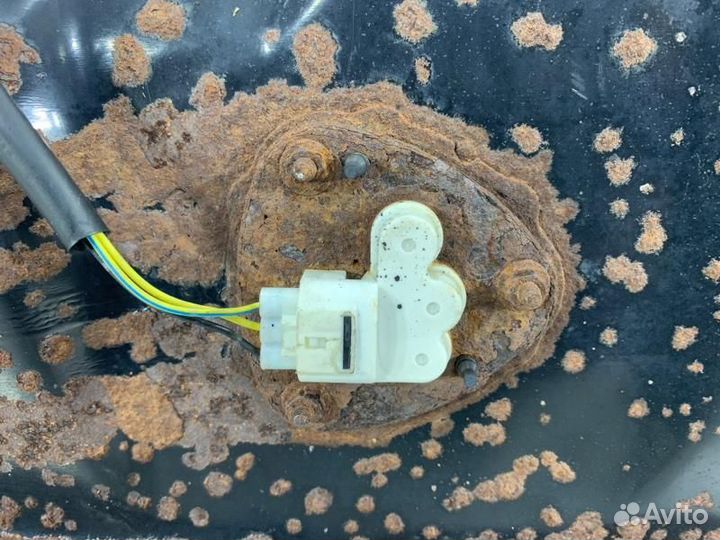 Бак топливный Mitsubishi Montero Sport/Pajero Spor