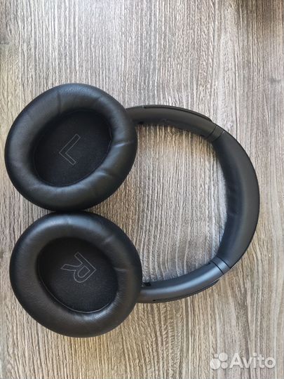 Anker soundcore space q30