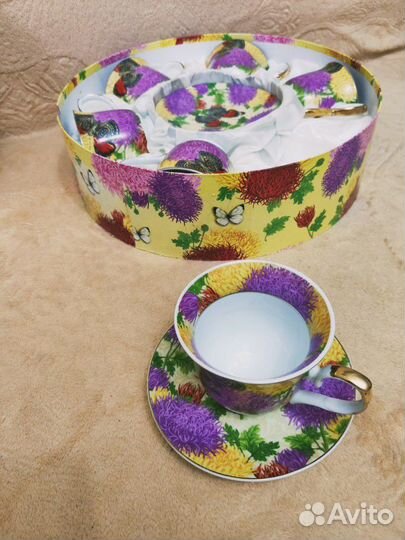 Чайный сервиз на 6 персон