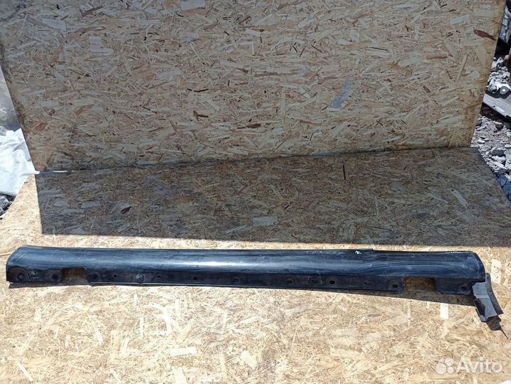 Накладка порога левая Mercedes W203 купе