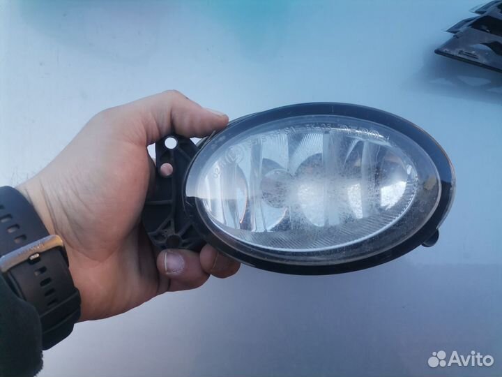 Mercedes-Benz E 350 Противотуманные фары