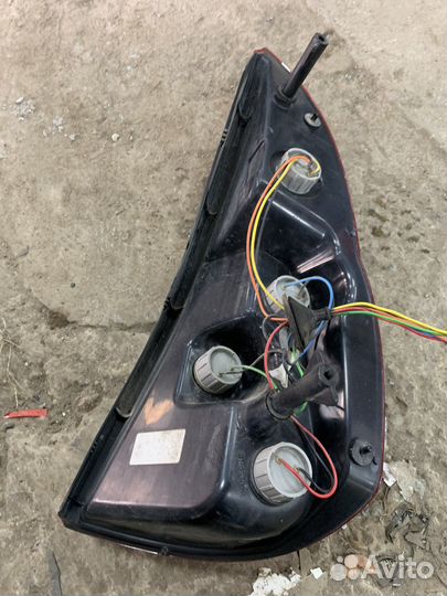 Фонарь задний левый Vaz LADA Priora