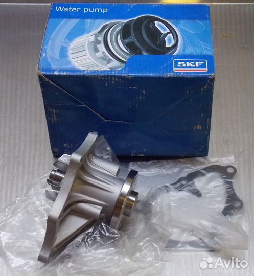 Помпа SKF vkpc 91813 (16100-28041) для RAV4 II