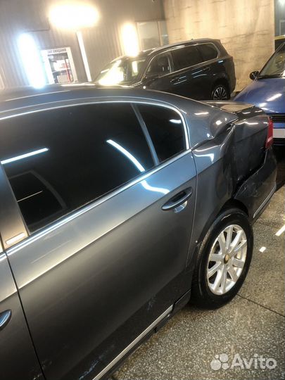 Volkswagen Passat 1.8 AMT, 2014, битый, 202 000 км