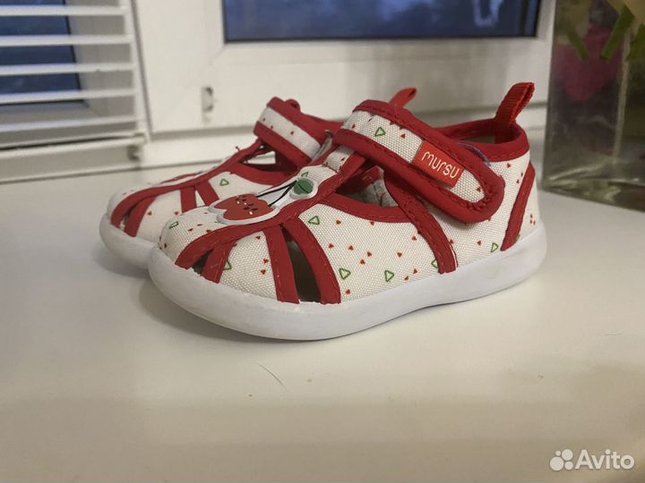Сандали для девочки 22 размер