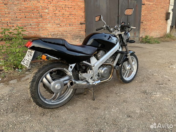 Мотоцикл дорожный honda bros nt400