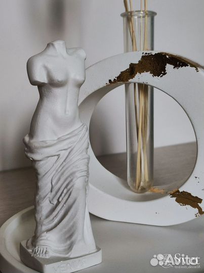 Набор изделий из гипса, подставка, шкатулка