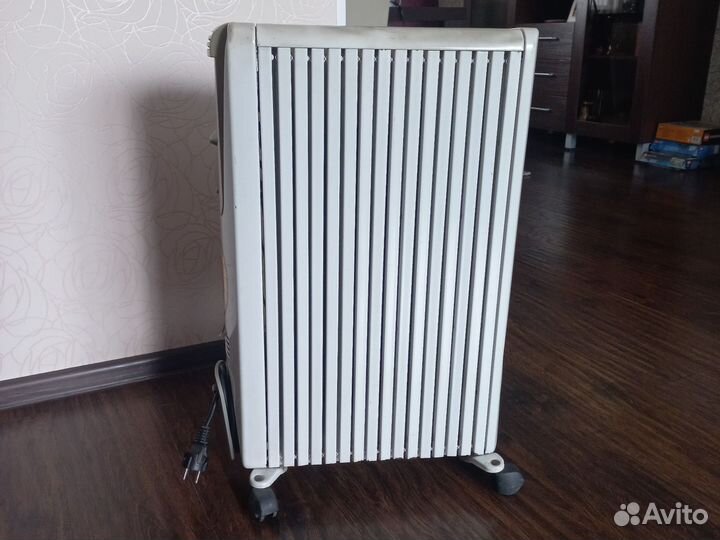 Масляный обогреватель delonghi