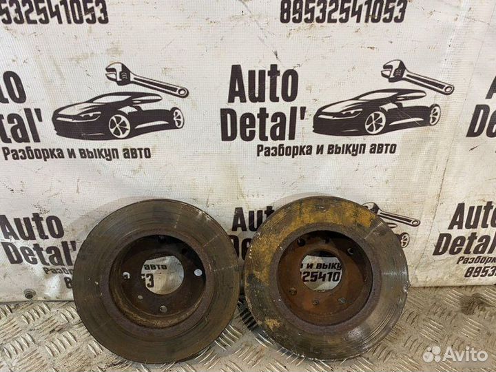 Диски тормозные передние Nissan Primera P10