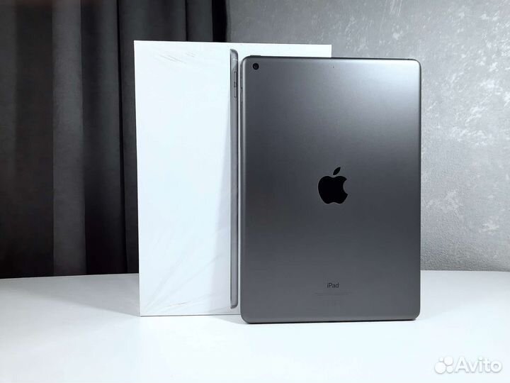 Планшет iPad 9 64gb / На гарантии / Как новый