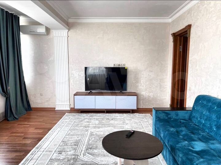 3-к. квартира, 90 м², 10/10 эт.