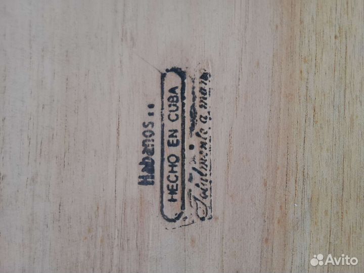 Ящик из под сигар фирмы Cohiba