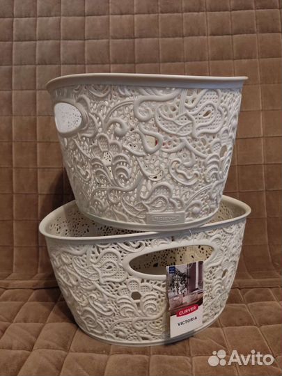 Новая корзинка пластиковая для хранения