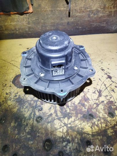 Моторчик печки Шевроле Лачетти