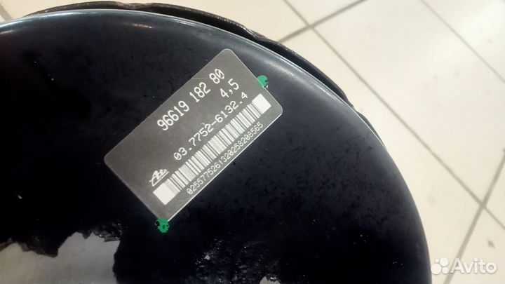 Вакуумный усилитель тормозов Пежо 206 седан