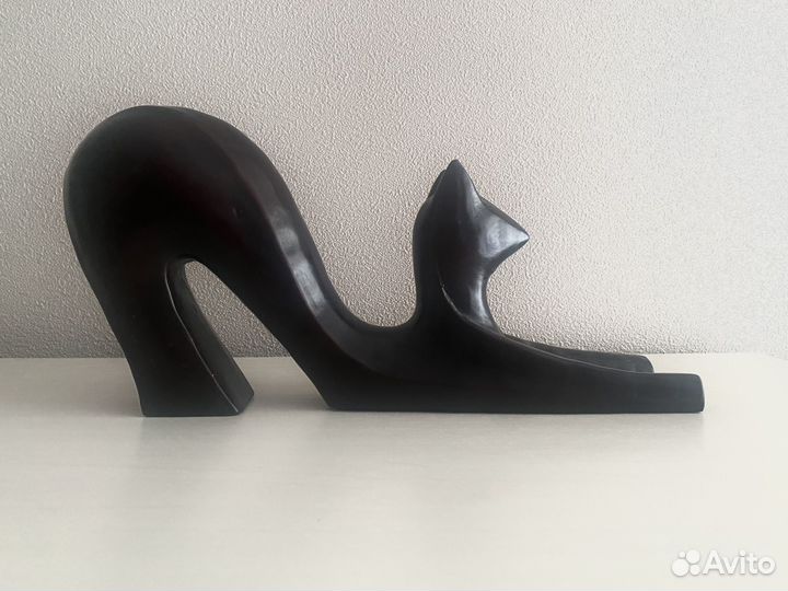 Изящная кошечка-декор из Турции