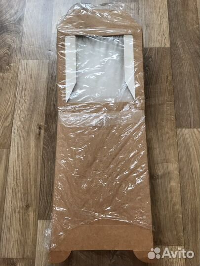 Крафт коробки с окошком 20*20*4 см