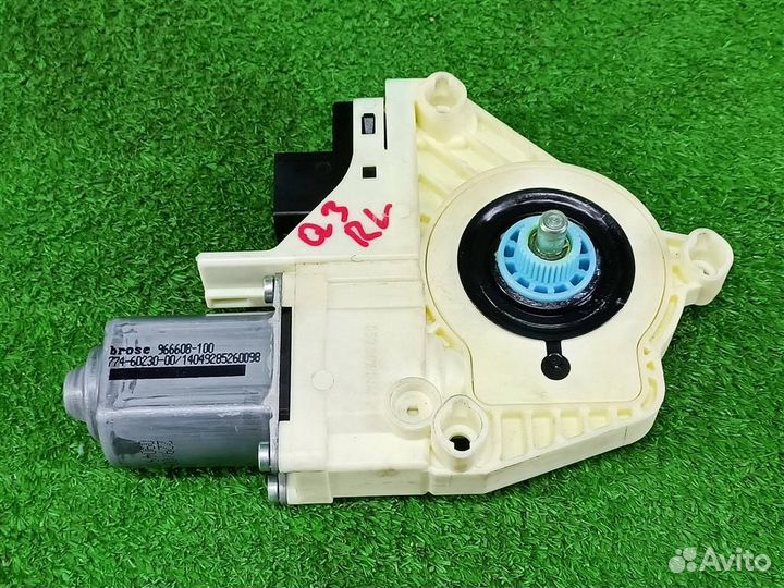 Мотор стеклоподъемника задней левой двери Audi Q5