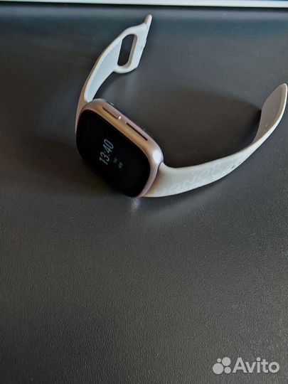 Смарт часы honor watch 4