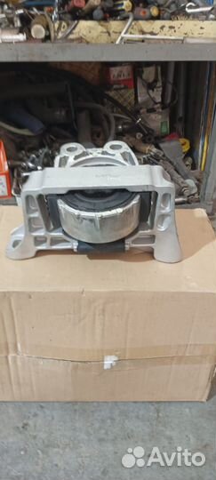 Подушка двигателя ford Focus ford 1345226