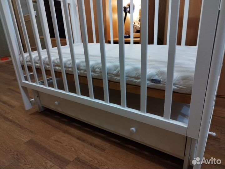 Кроватка Лель 120 на 60 с матрасом