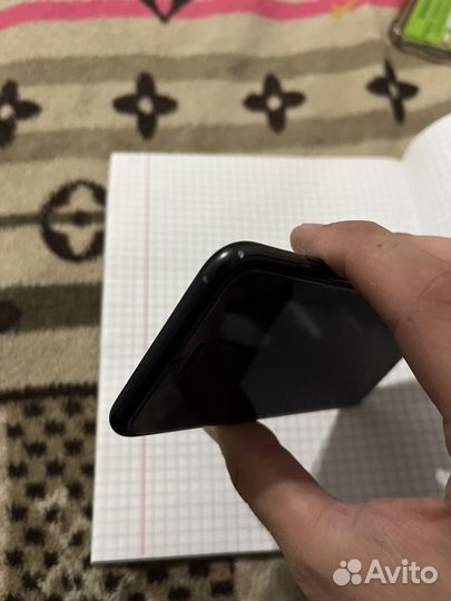 Бу телефон 7 iPhone