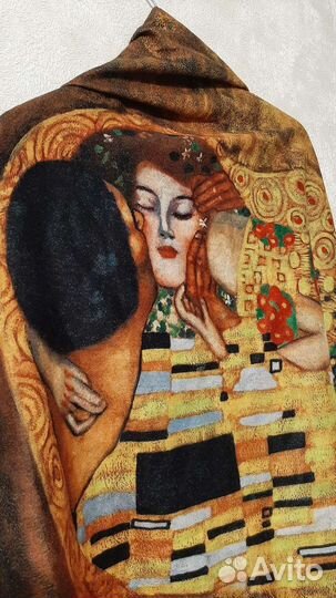 Палантин с картиной художника Климта