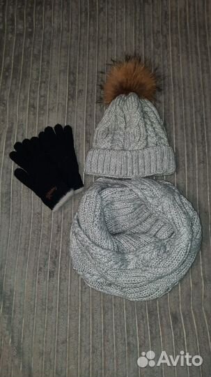 Комплект шапка и снуд на девочку