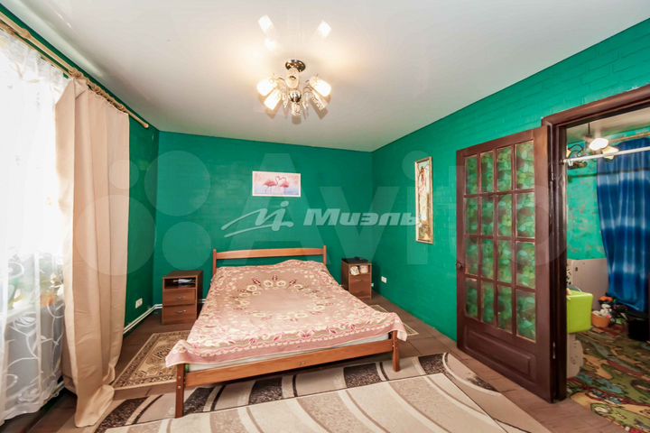 3-к. квартира, 80 м², 1/1 эт.