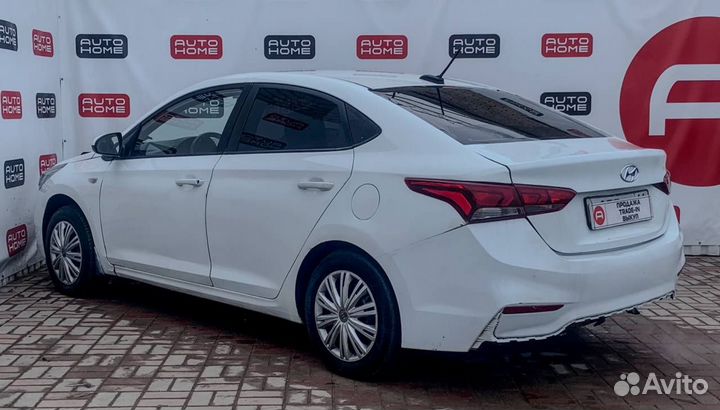 Hyundai Solaris 1.4 AT, 2018, 181 150 км