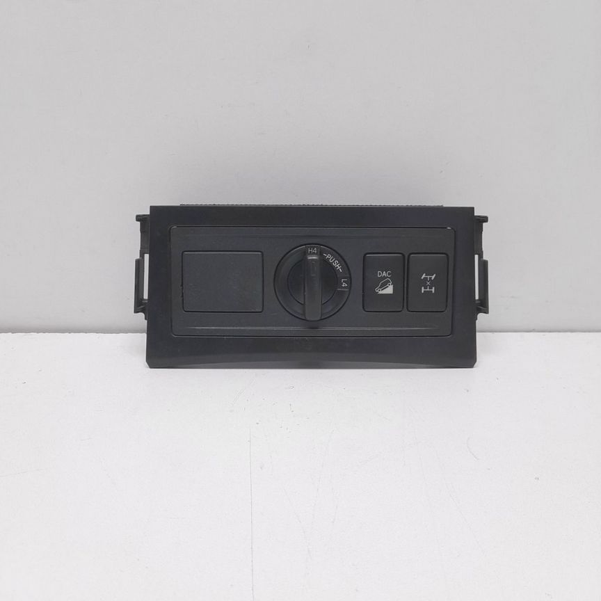 кнопки блокировок - Электрооборудование: купить запчасти