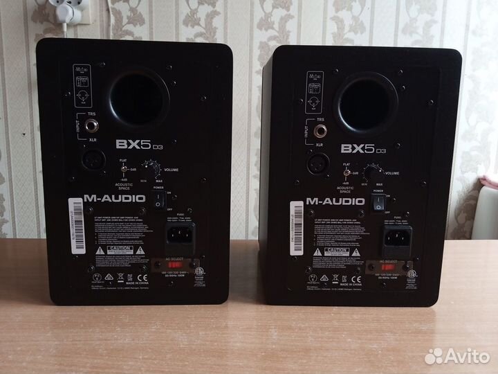 Студийные мониторы M-audio BX5 D3 (две колонки)