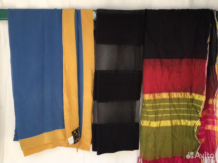 Шарфы и палантины б/у Италия шелк с кистями