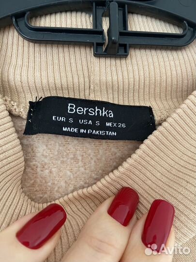 Свитшот женский bershka