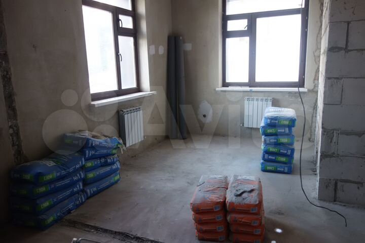 Каменный мост, Центр, 27.5 м², 1эт, отдельный вход